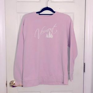 ⭐️Baby Pink “Vermont” Crewneck Sweatshirt⭐️